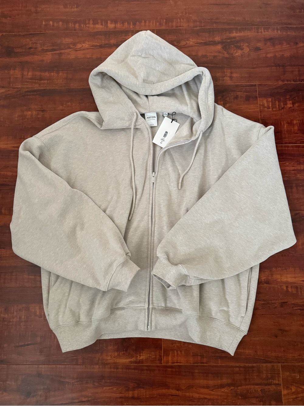 aritzia mega hoodie